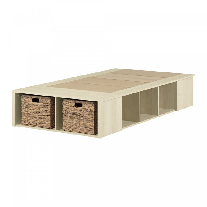 Avilla Storage Platform Bed With Wicker Baskets - Bleached Oak | Avilla Lit Avec Paniers De Rangement En Osier Inclus - Chene Blanchi