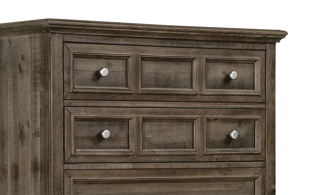Calistoga 5-Piece King Bedroom Package with Chest and Nightstand – Weathered Charcoal|Ens. Calistoga 5 pcs avec très grand lit, commode verticale et table de nuit - anthracite vieilli