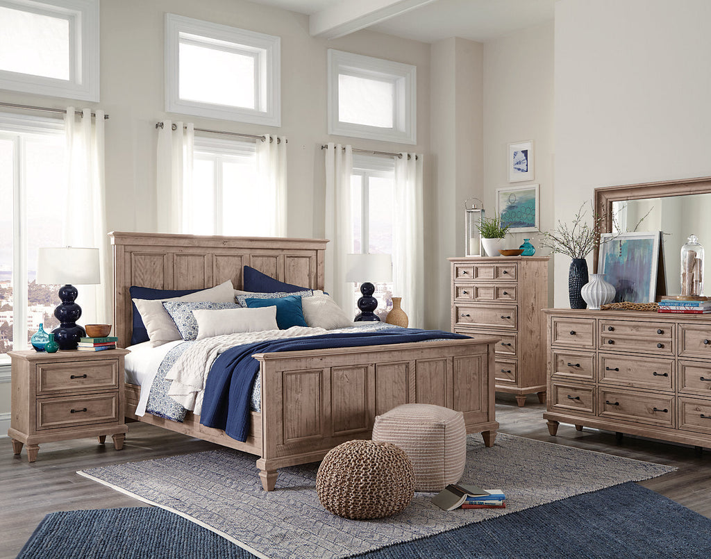Calistoga 4-Piece King Bed and Chest Package – Dovetail Grey|Ensemble Calistoga 4 pièces avec très grand lit et commode verticale - gris tourterelle