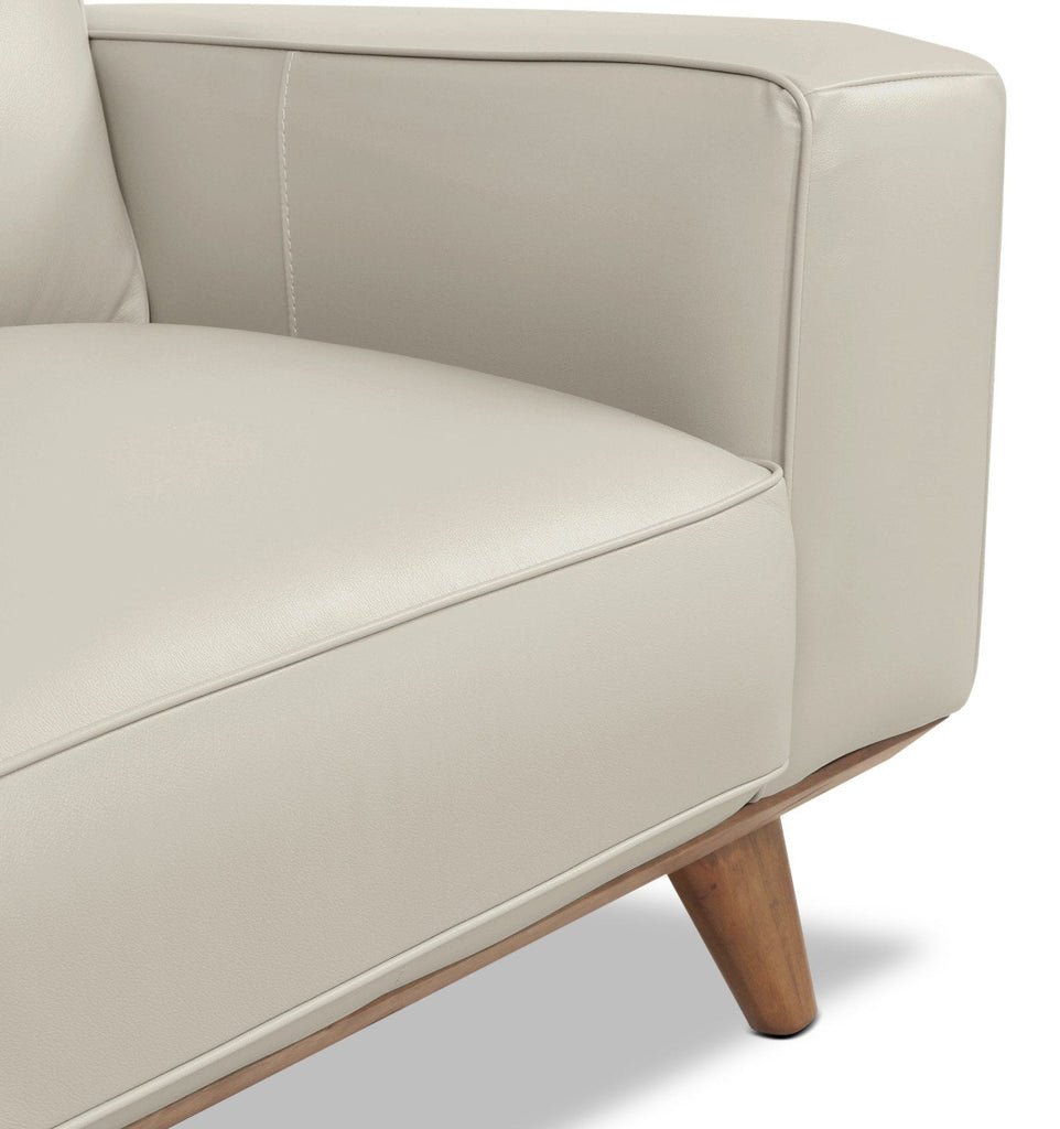 Kai Genuine Leather Sofa – Silver|Sofa Kai en cuir véritable – argenté
