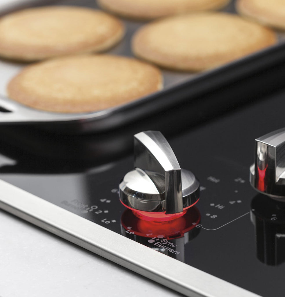 GE Profile 36" Electric Cooktop – PP7036SJSS|Surface de cuisson électrique GE ProfileMC de 36 po - PP7036SJSS|PP7036SS