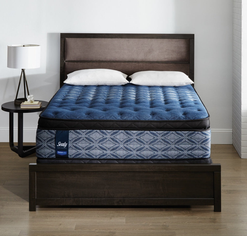 Sealy Posturepedic Performance Plus Mornington Medium Euro Pillow-Top Queen Mattress Set|Ensemble semi-ferme à Euro-plateau épais Mornington Posturepedic Performance Plus Sealy pour grand lit