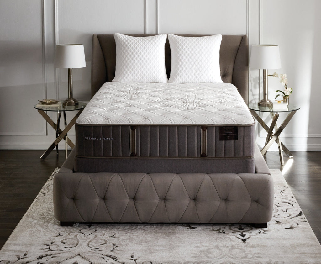 Stearns & Foster Finsbury Firm Queen Mattress Set|Ensemble matelas ferme Finsbury de Stearns & Foster pour grand lit